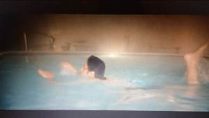 "Of course I can swim!"